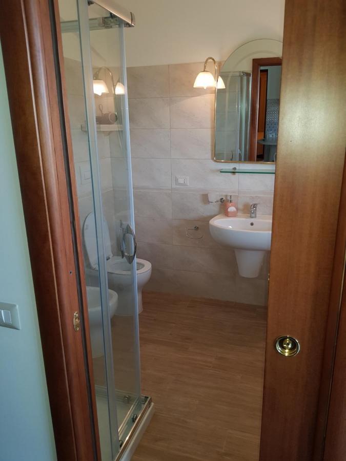 Stylish Apt Terina - Le Lincelle, Lamezia - Bright, Spacious, Elegant And With Terrace 圣欧费米亚拉默齐亚 外观 照片